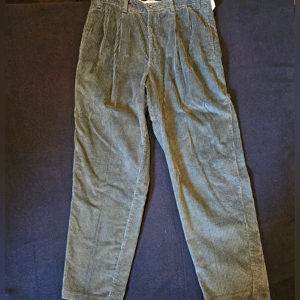 🆕️Bill Blass Men Vintage 32x30 Green 2 Pleat Corduroy Pants‎ Black Label